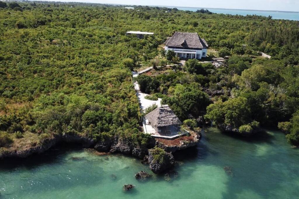 Mkoko Villa